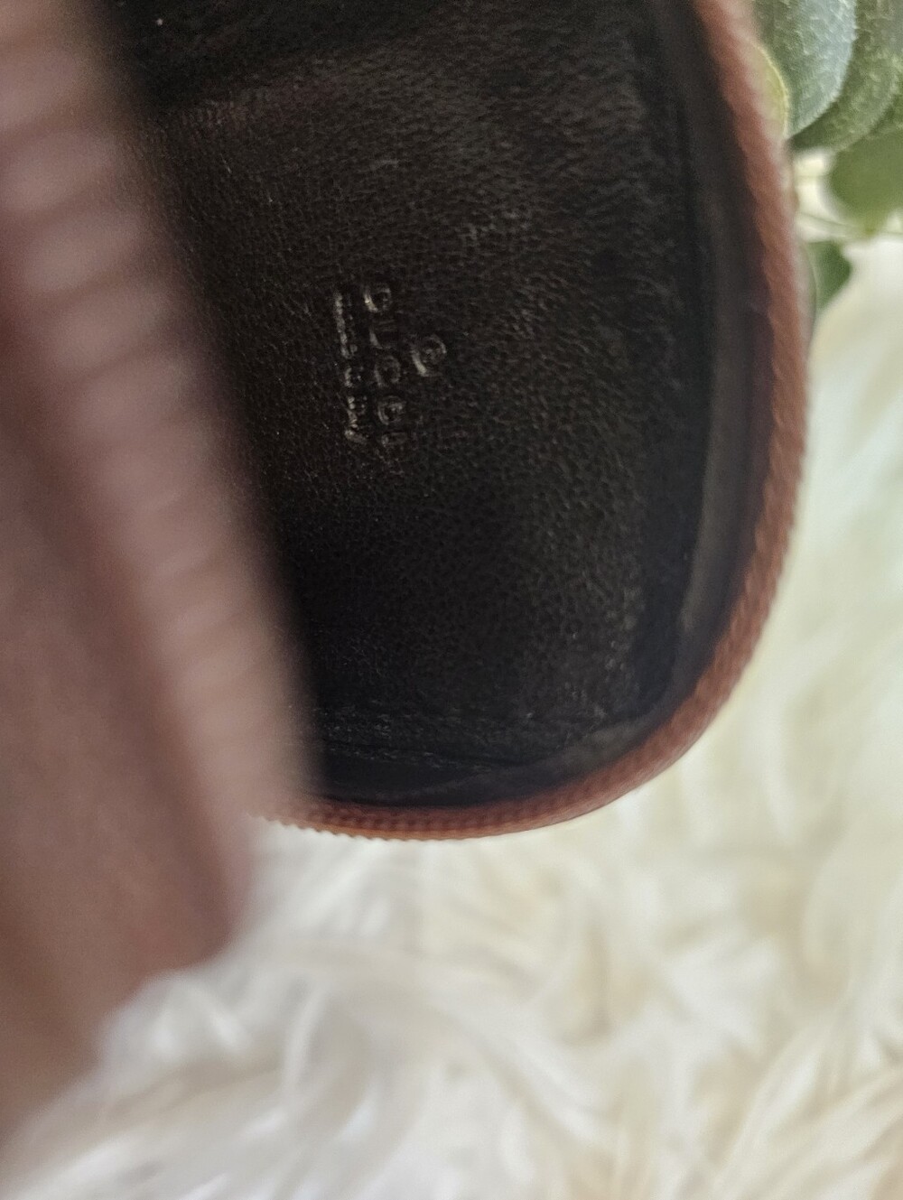 Gucci Vintage RARE Utility Pouch - Picture 7 of 12